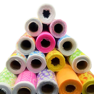 La tela disponible modificada para requisitos particulares que hace el bolso no tejido del reciclaje del rollo del mantel