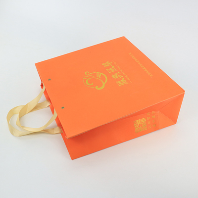 El regalo que hace compras calificado brillante Logo Paper Bags With Rope de encargo dirige